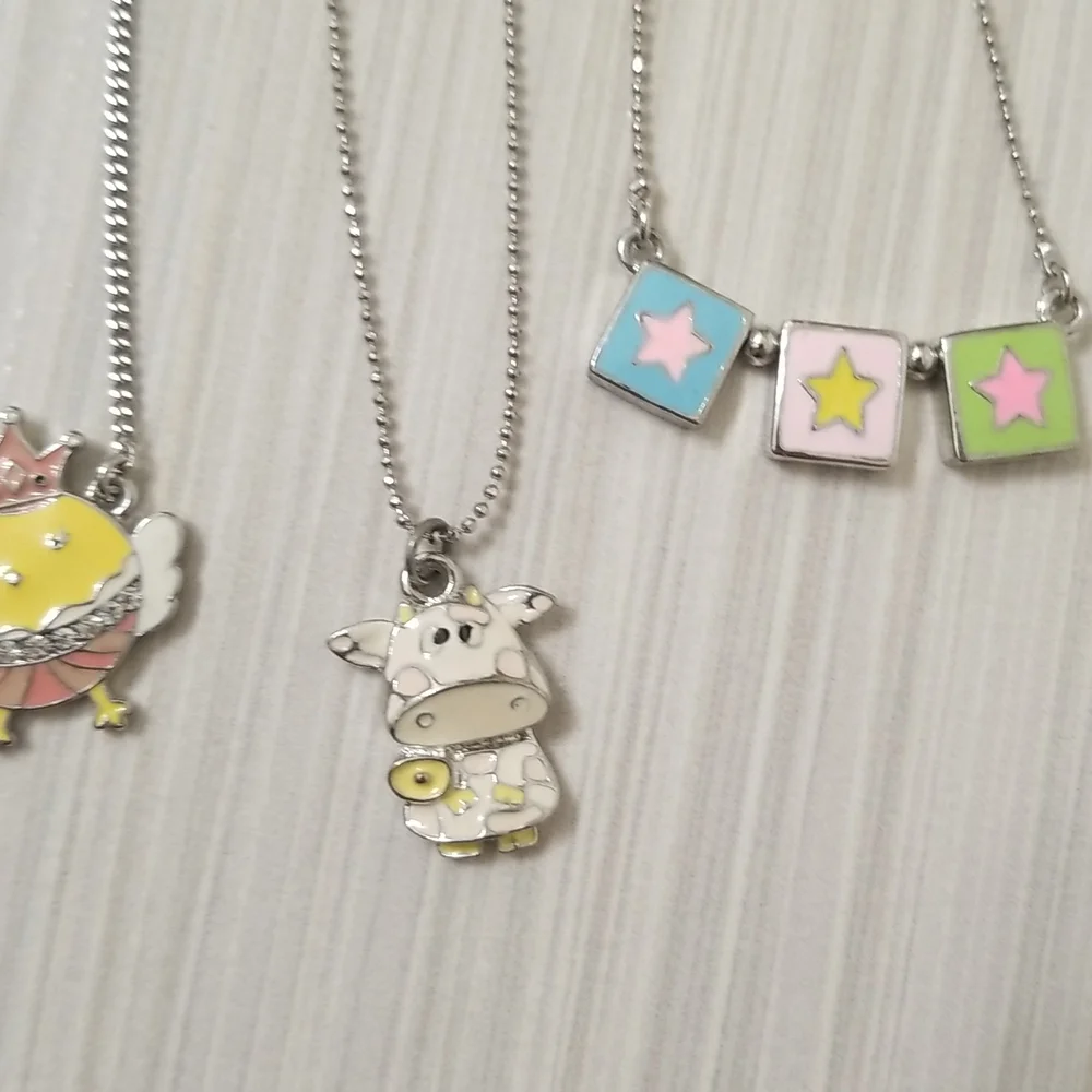 Bundle of 5 kids necklaces